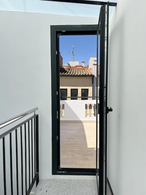 Moderno Apartamento Con Terraza En La Azotea Roses Eksteriør bilde