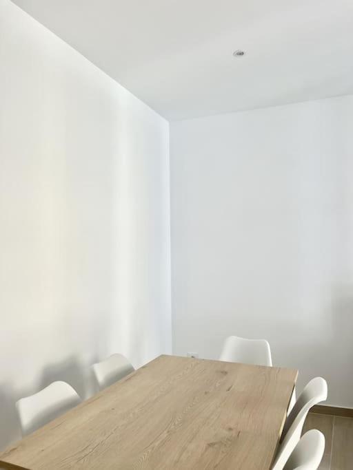 Moderno Apartamento Con Terraza En La Azotea Roses Eksteriør bilde