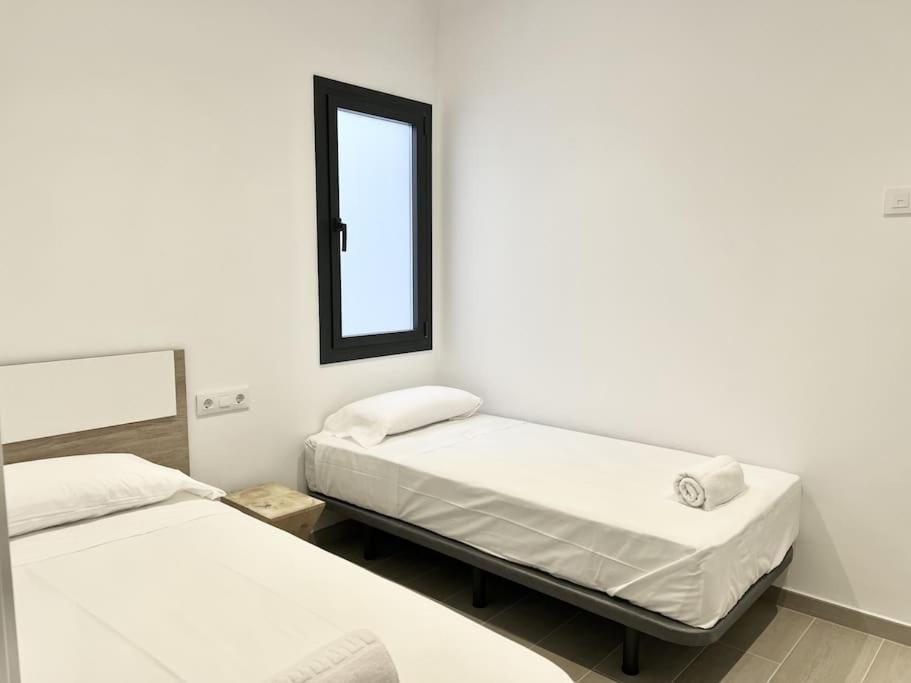 Moderno Apartamento Con Terraza En La Azotea Roses Eksteriør bilde